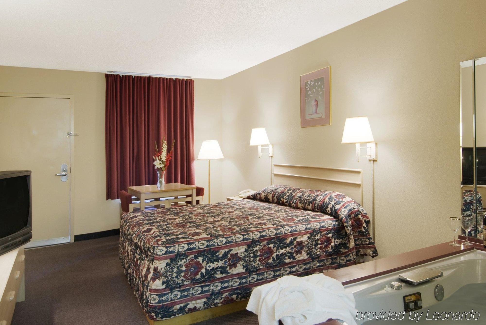 Econo Lodge Гейнсвилл Номер фото
