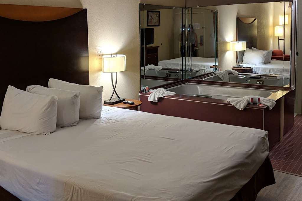 Econo Lodge Гейнсвилл Номер фото
